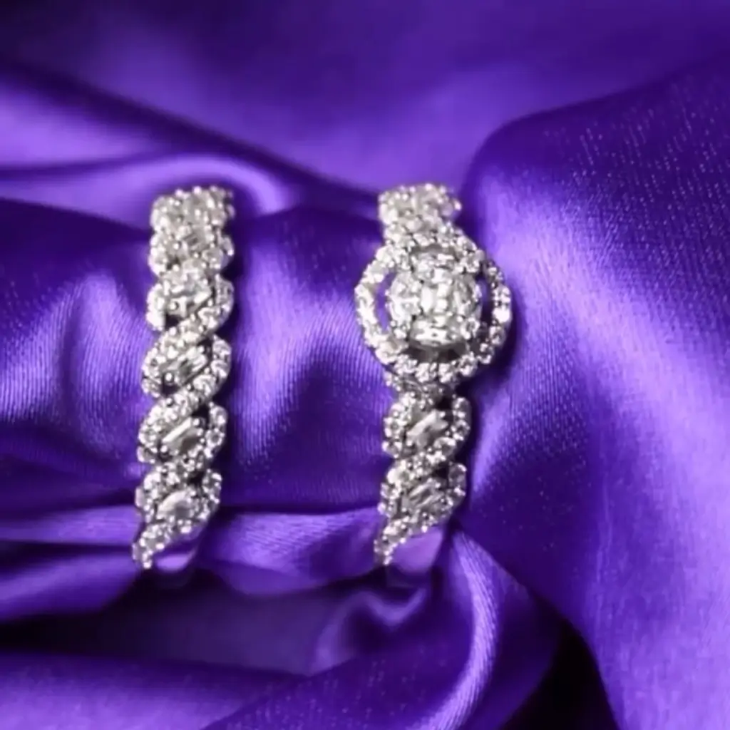 Twisted Glam Stacker Ring